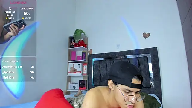 StevenSmith18 Live XXX Chat