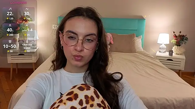 Bella-cute 现场XXX聊天