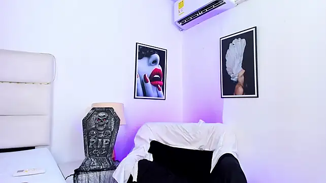 TaylorEvanss – Naživo XXX chat