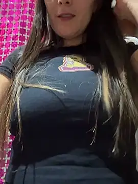 Rousse92 Adlı Modelin Canlı XXX Sohbeti