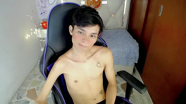 Westboyy_ élő XXX-chatje