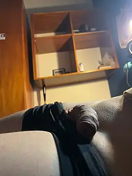 Br1Uy – Naživo XXX chat