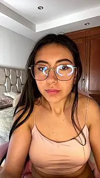 Chat +18 de CAT_DOL ao vivo