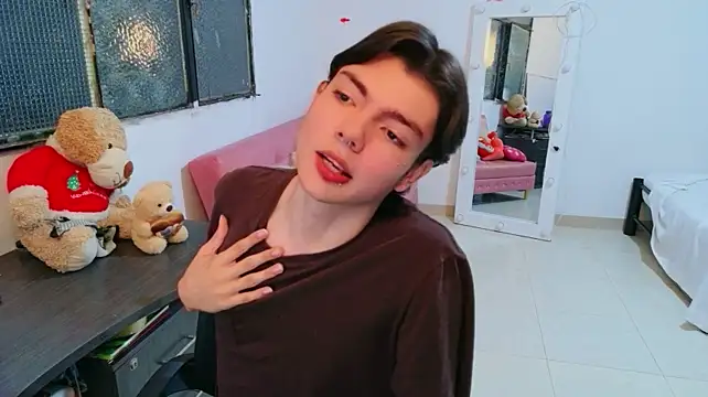แชท XXX สดของ Liamdelrey