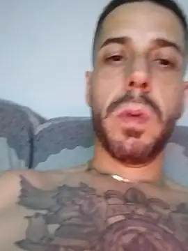 Chat XXX ao vivo de LoGanDiamond