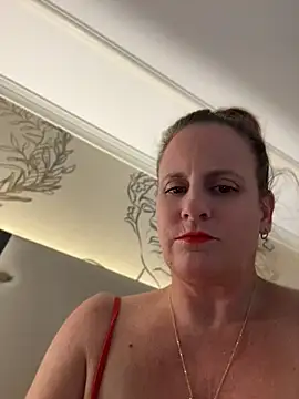 Chatroom XXX en direct de Daisymae017