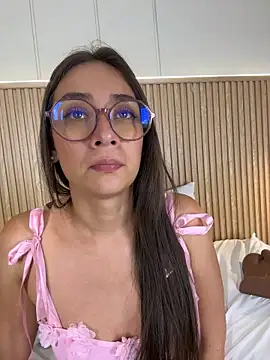 NahimiThompson – Naživo XXX chat