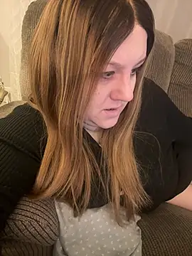 PuckBunny17 Adlı Modelin Canlı XXX Sohbeti