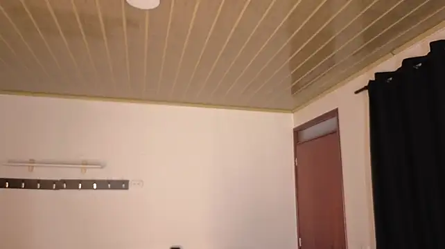 Renaxi_Smith – Naživo XXX chat