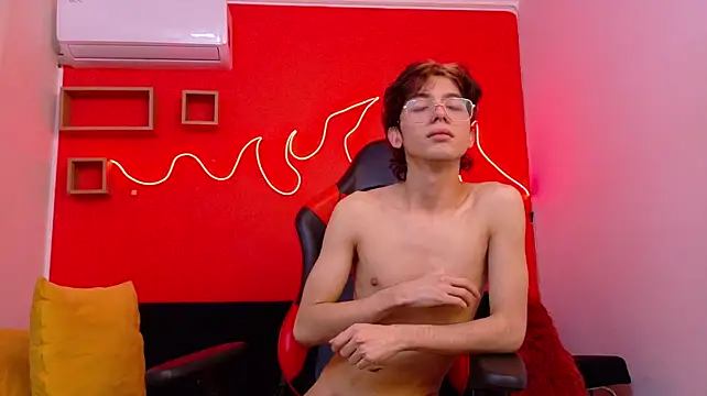 Twink_Sebas7: απευθείας συνομιλία ΧΧΧ