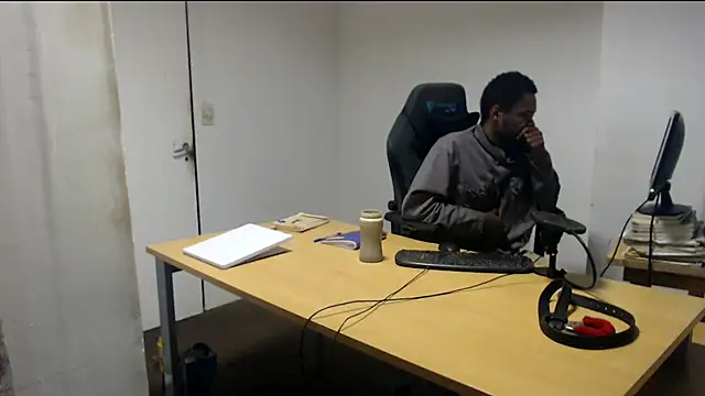 XXX chat uživo modela Mastertopdome