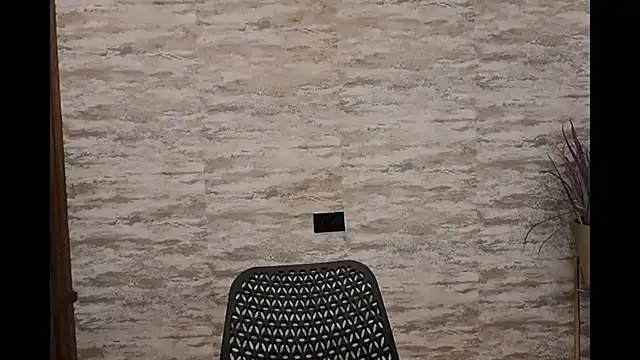 HOTBLACKANDWHITE2's Live XXX Chat