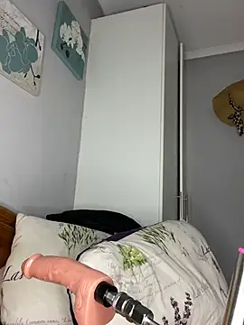 RainBougie – Naživo XXX chat