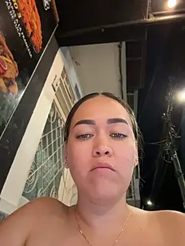 XXX chat uživo modela Danielavegax