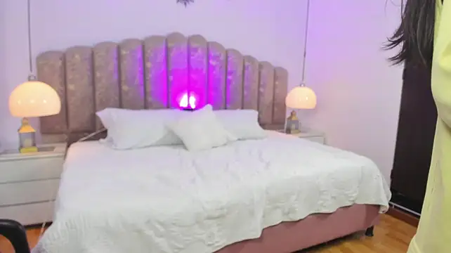 Channel_sofia 라이브 XXX 채팅