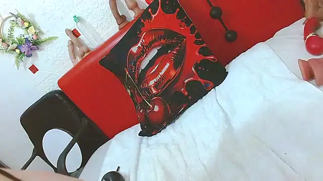 KINKYDONAXXXX – Naživo XXX chat