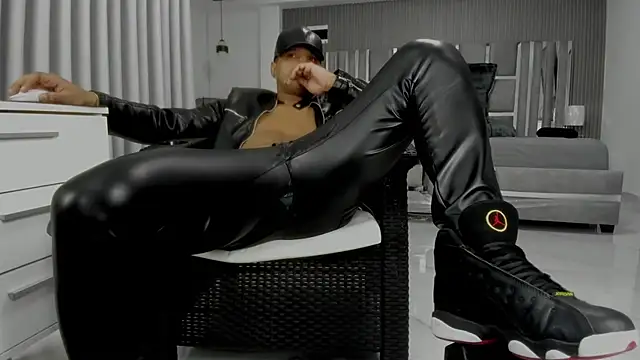 XXX chat uživo modela master_jens