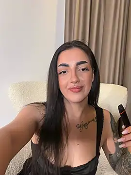 Sarah_Hopkins – Naživo XXX chat
