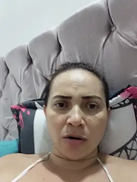 Amanda39 Adlı Modelin Canlı XXX Sohbeti