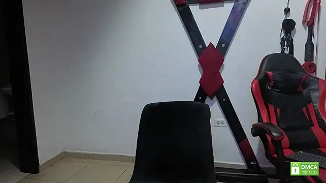 EliteBoysLive Adlı Modelin Canlı XXX Sohbeti