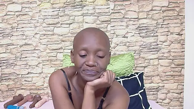 EbonyOlive69 Chat XXX live