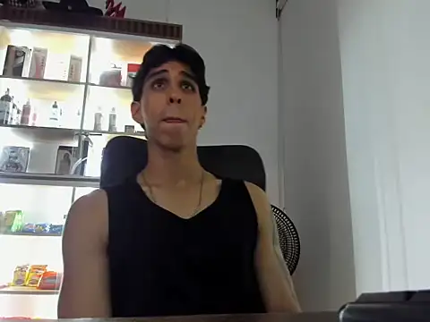 Kael_bickcock Шоу с уебкамера