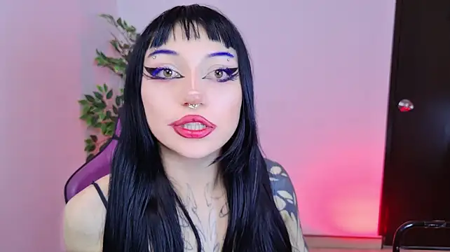 catipetite – Naživo XXX chat