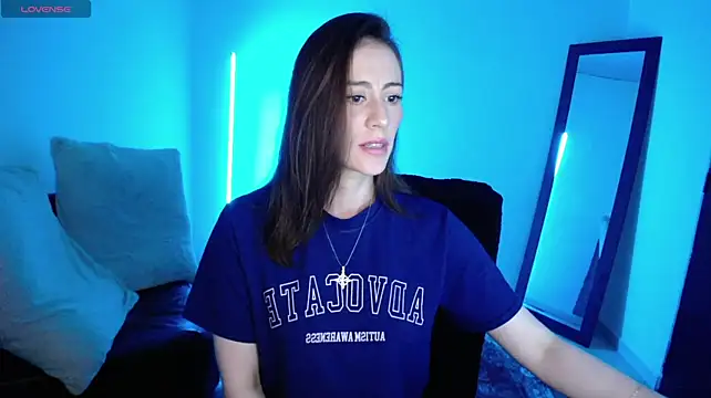 ANASTASIA_DOLL8 élő XXX-chatje
