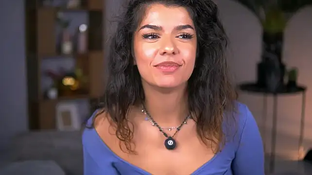 HiypnoEyess – Naživo XXX chat