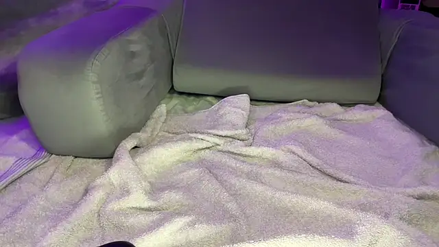 MissGoldenCartier's Live XXX Chat
