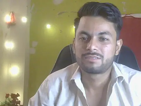 Онлайн чат XXX Stubborndesiboy