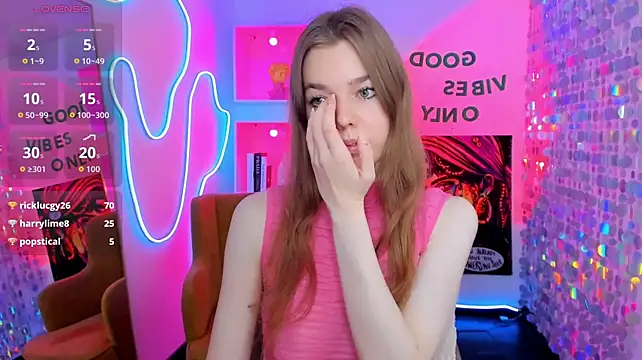 צ'אט XXX בשידור חי של TinaTayylor
