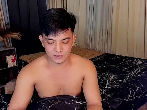 YourAsianBradley Obrolan Langsung XXX