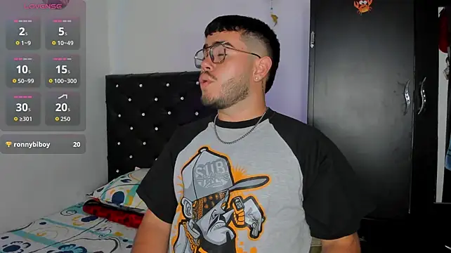 Joseph_777_ – Naživo XXX chat