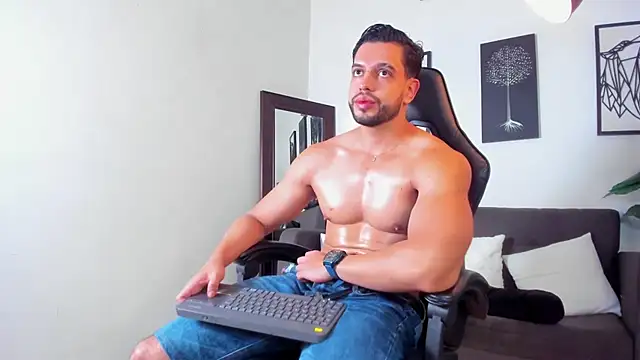 XXX chat uživo modela Justin_kingX7