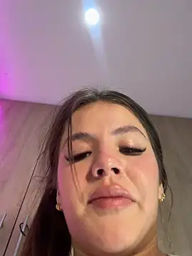 Emma_Glutton – Naživo XXX chat