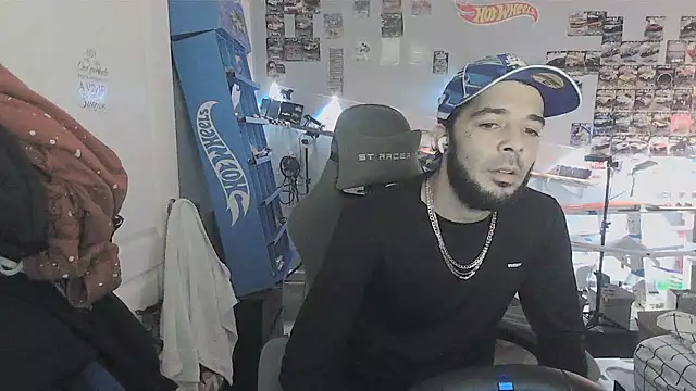 XXX chat uživo modela PRBoricua787