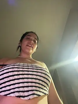 Chat XXX ao vivo de Nhefertary