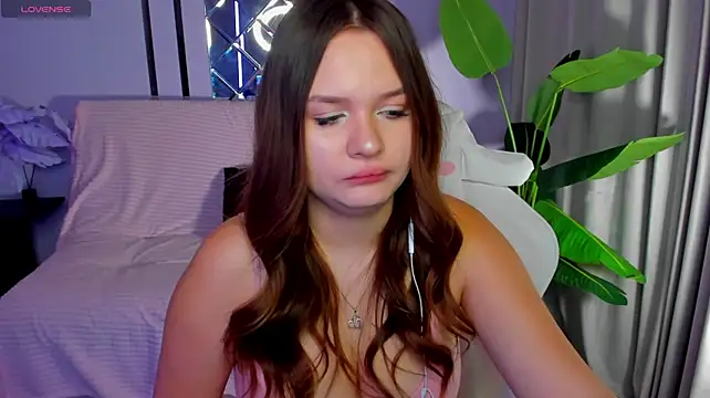 CutieChloee Chat XXX live