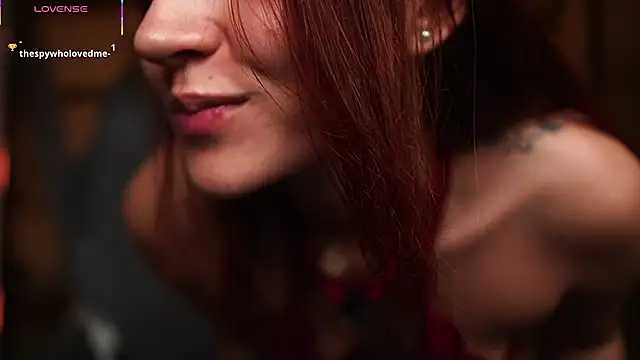 AylinMillerxsのライブXXXチャット