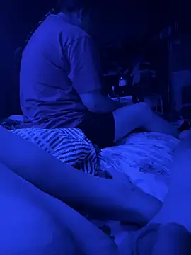 Thickerthenasnickerandkk – Naživo XXX chat