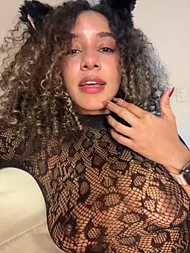 Chatroom XXX en direct de Belkaj