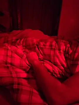 daddy_bigdick40 即時 XXX 聊天