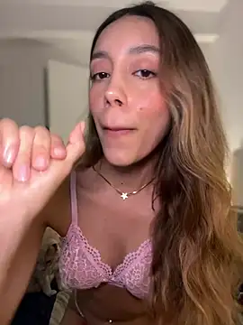SelenaStone – Live XXX-chat