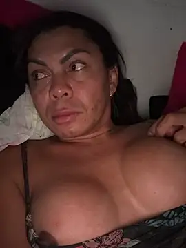 Bellatrans__'s Live XXX Chat