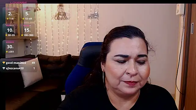 Chat +18 de katiusca_rm ao vivo