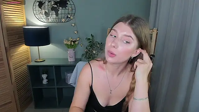 katymeaw Chat XXX in diretta