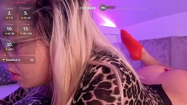 BluEyesKate Chat XXX live