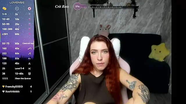 Reginasmilee's Live XXX Chat
