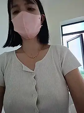 Emma_Linh's Live XXX Chat
